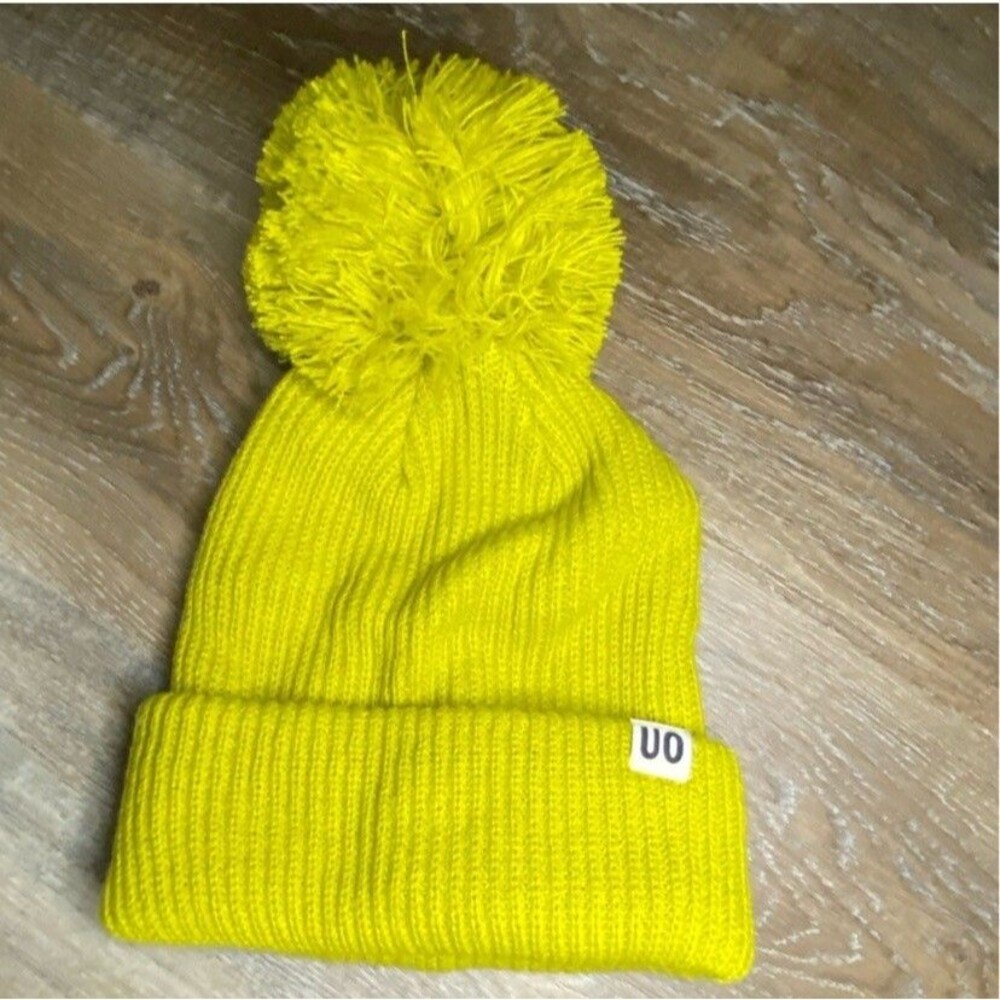 Urban Outfitter Pom Beanie Hat